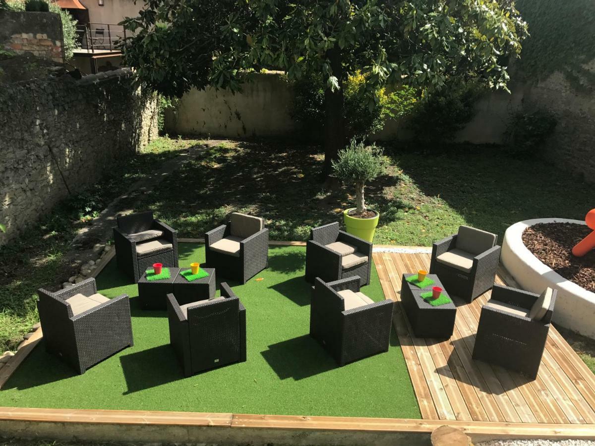 Bed and Breakfast Le Magnolia Carcassonne Esterno foto
